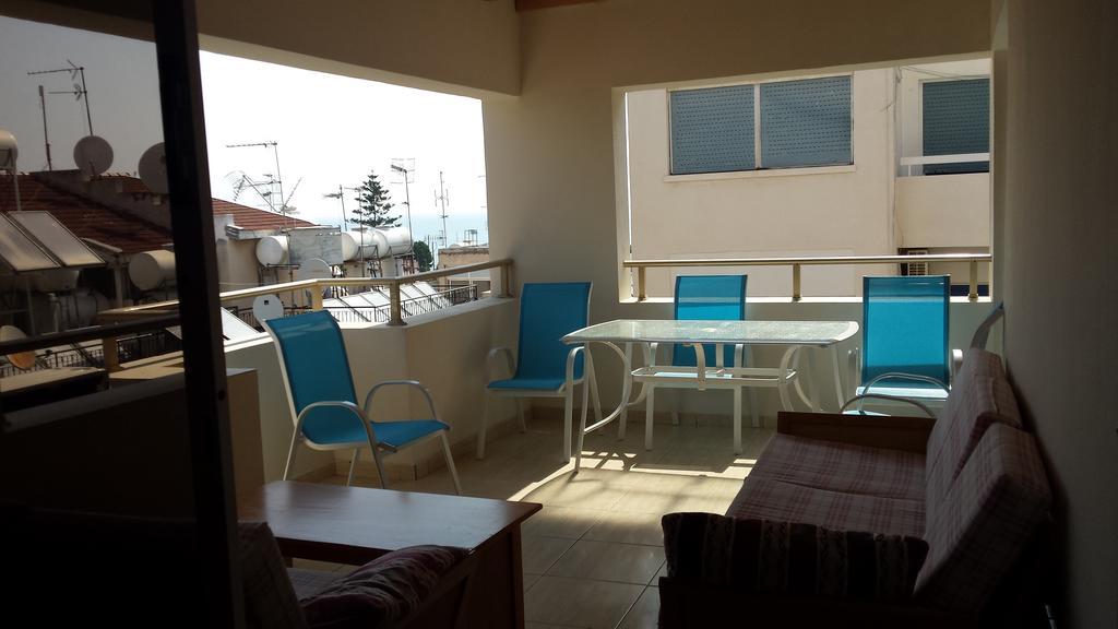 Panikos Beach Apartment I Lárnaka Kültér fotó